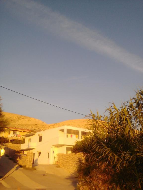 Apartments Boki Pag Town Εξωτερικό φωτογραφία